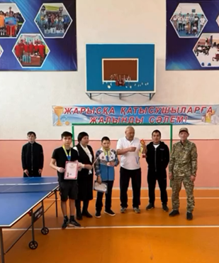 ”Жасампаздық және жаңашылдық” айлығы аясында “Алғыс айту” күні іс -шараларға орай 5, 6, 7 сыныптар арасында “Үстел теннис” үйірмесінен жарыс өткізілді.