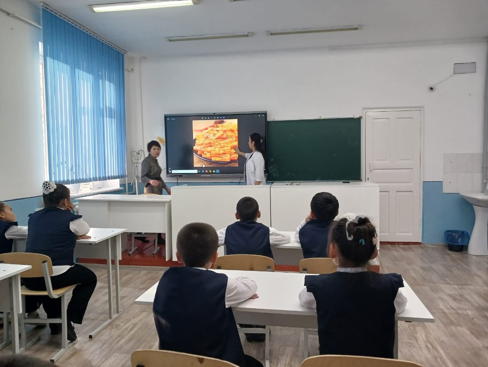 “Қытайдан әкелінетін латио және зиянды тағам өнімдері туралы” түсіндірме жұмыстары жүргізілді.